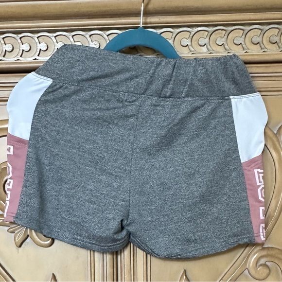Roma Concept Shorts grey and pink & white side pockets sz Medium guc has LOVE - Picture 2 of 9